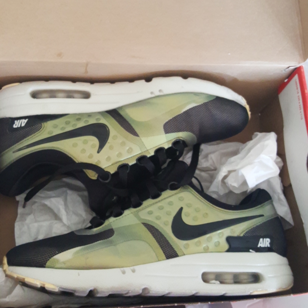 Nike Air Max Zero